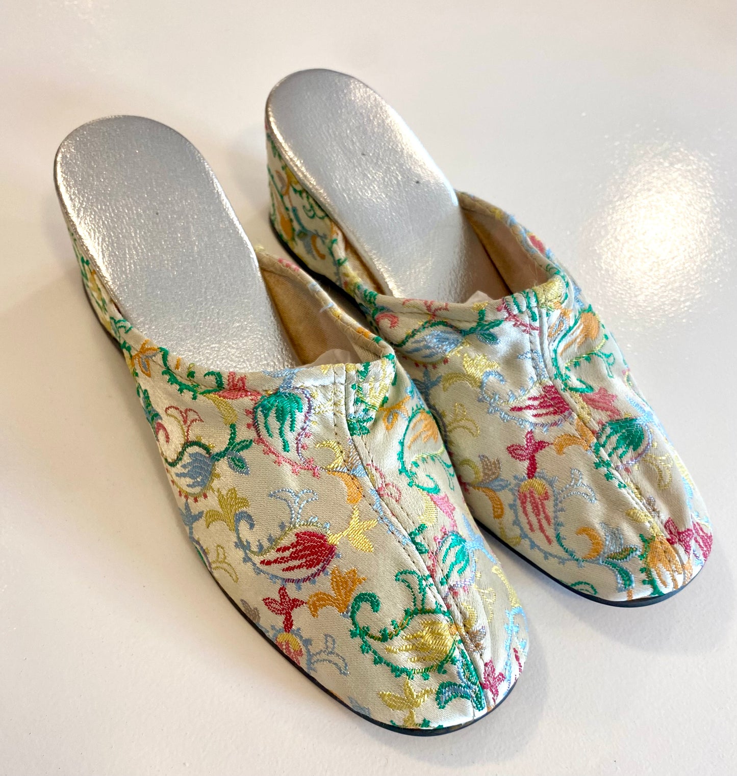 1960s GUSTAVE BROCADE SLIPPERS
