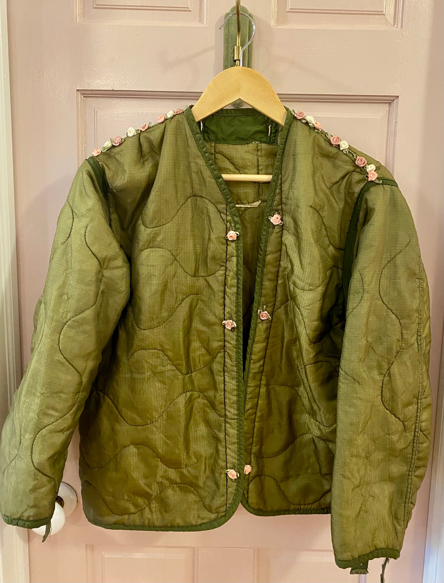 VINTAGE ARMY JACKET W/ FLORAL DETAIL