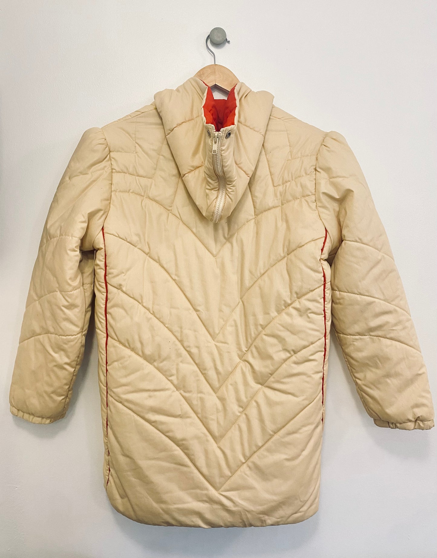 1970s PALE YELLOW PUFFER W/ TOGGLES