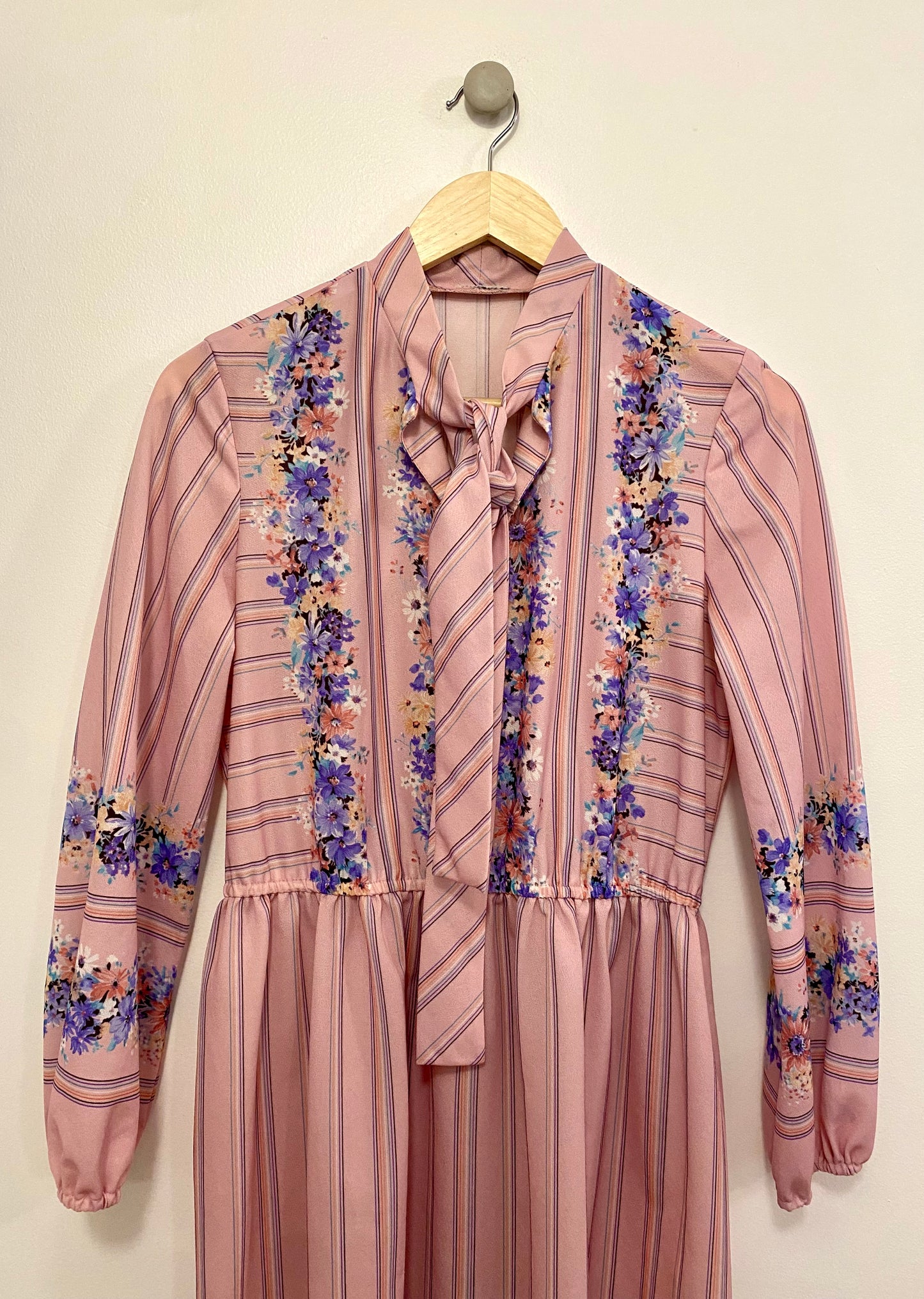 1970s PINK FLORAL/STRIPED DRESS