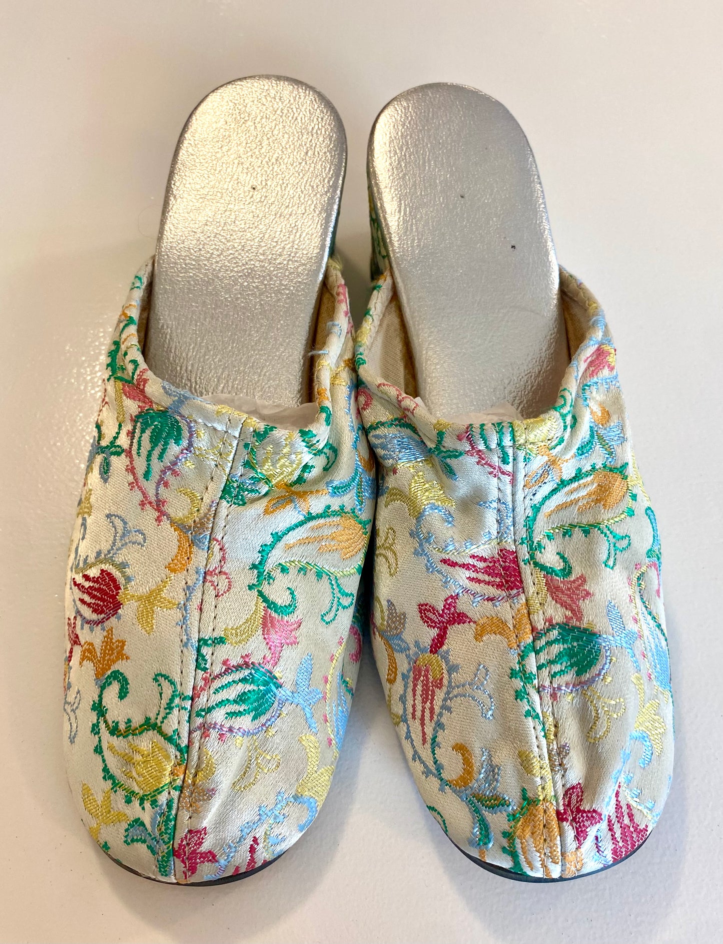 1960s GUSTAVE BROCADE SLIPPERS