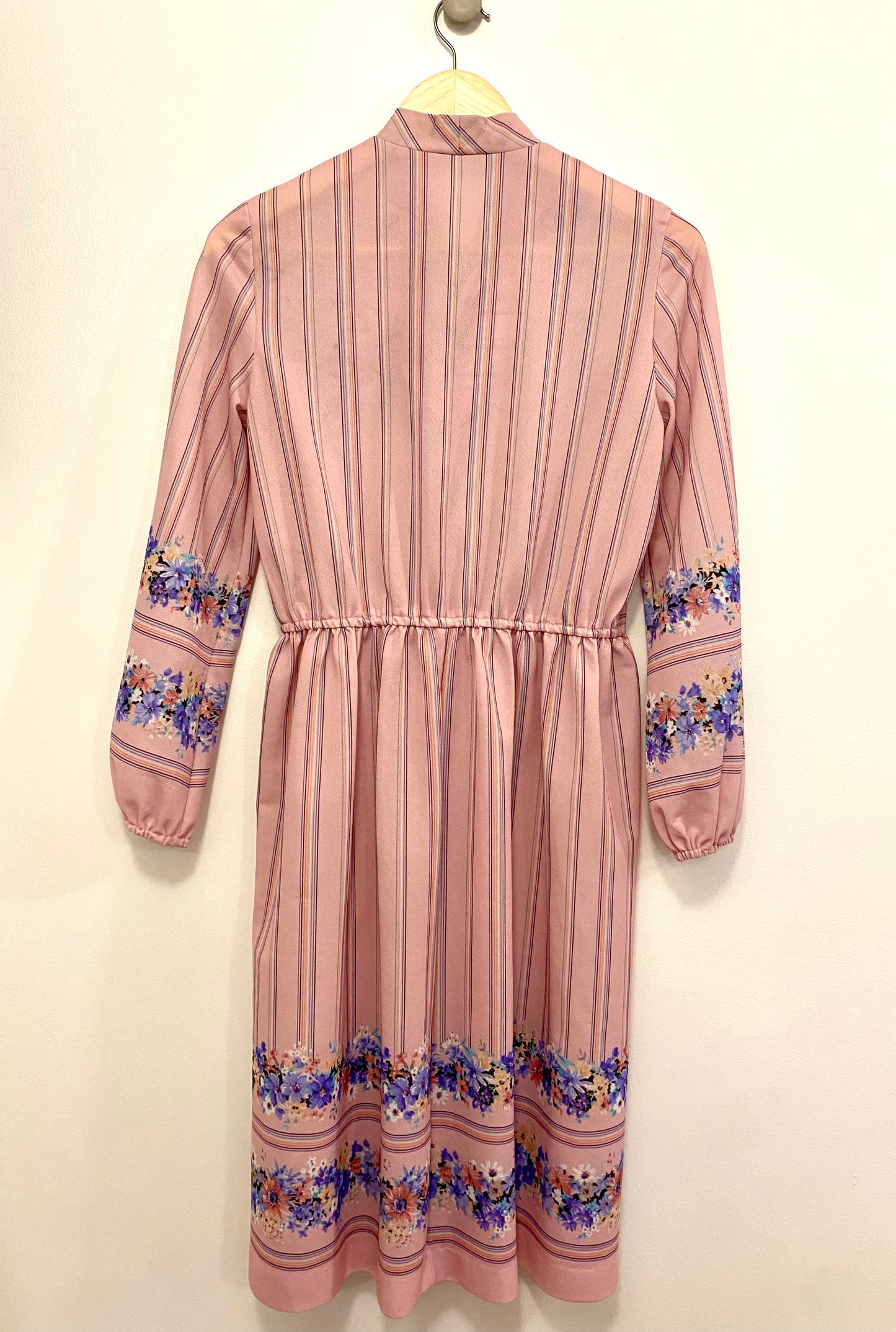 1970s PINK FLORAL/STRIPED DRESS