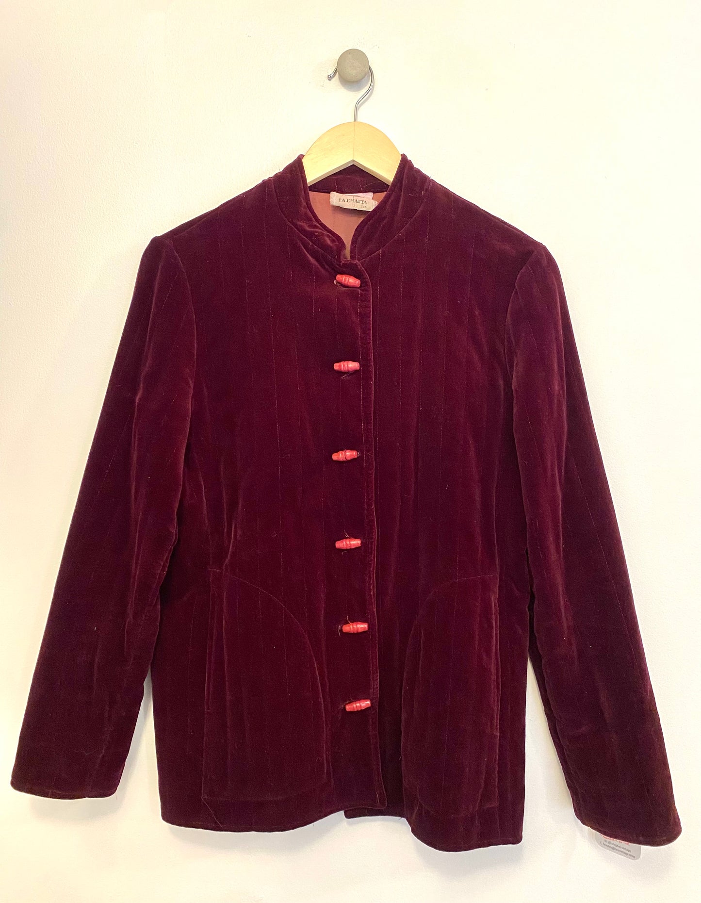 1980s QUILTED MAROON BLAZER W/ TOGGLE BUTTONS