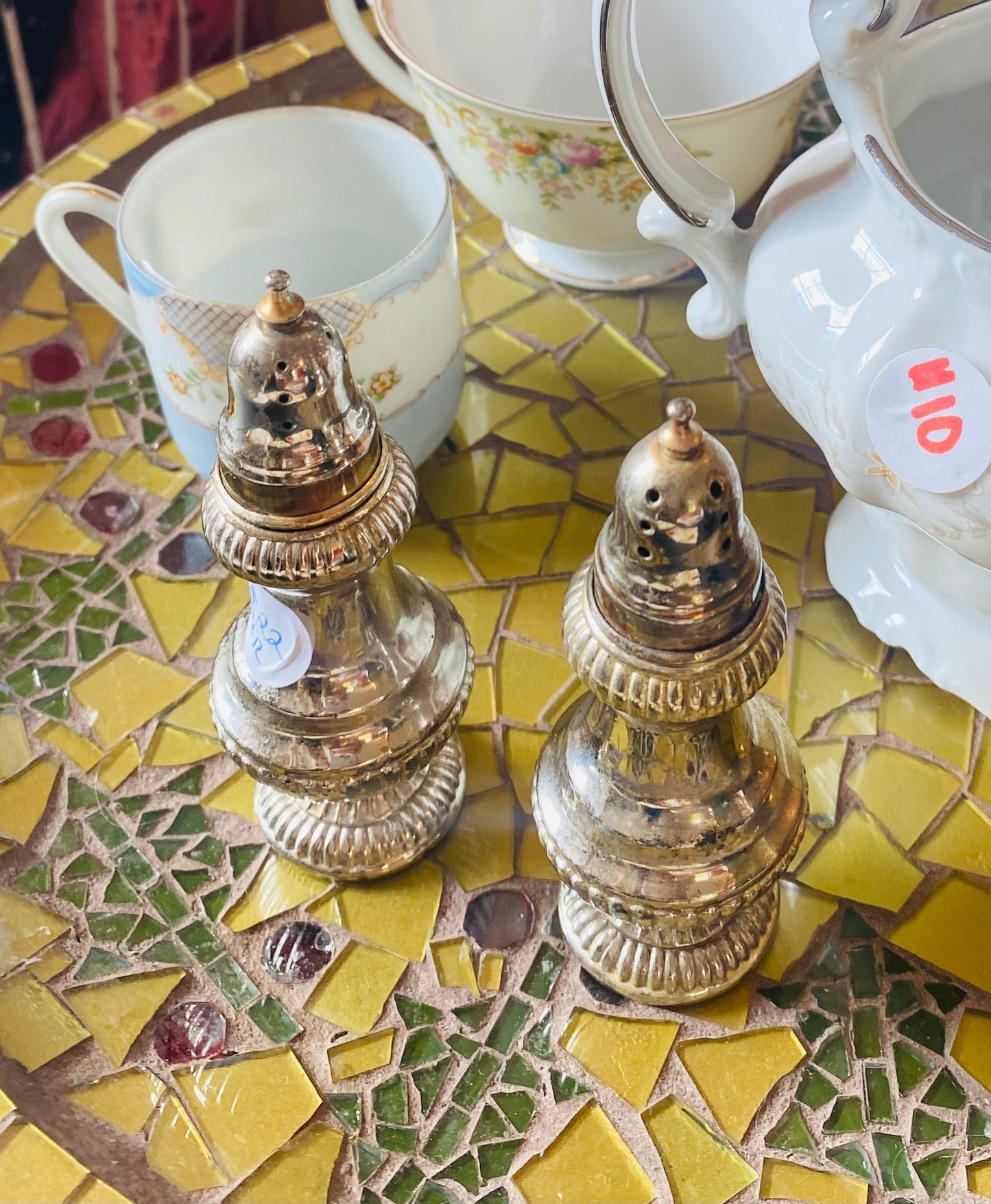 2 Salt and Pepper Shaker - 1 pair